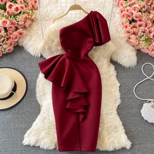 Luxury three-dimensional ruffled waist-hugging temperament off-shoulder slit dress (Copy)